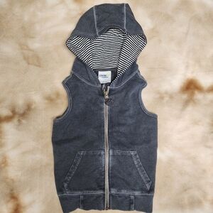 Oshkosh B'gosh Boys Hooded Vest, Sleeveless Hoodie (Genuine Kids)